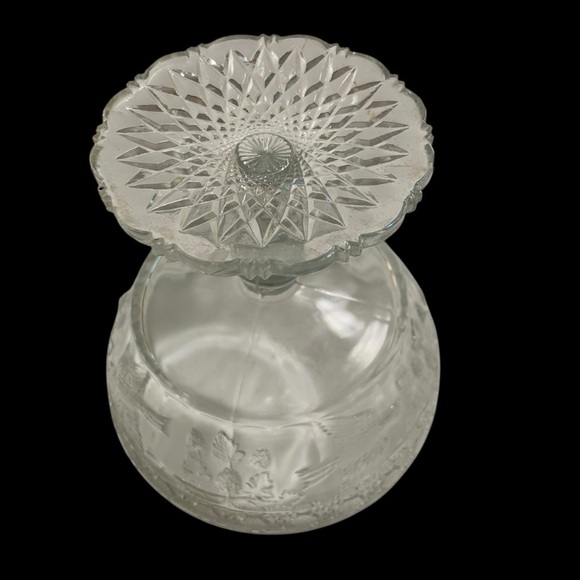 Antique EAPG Indiana Glass Bird & Strawberry Covered Compote High Standard - Picture 9 of 11